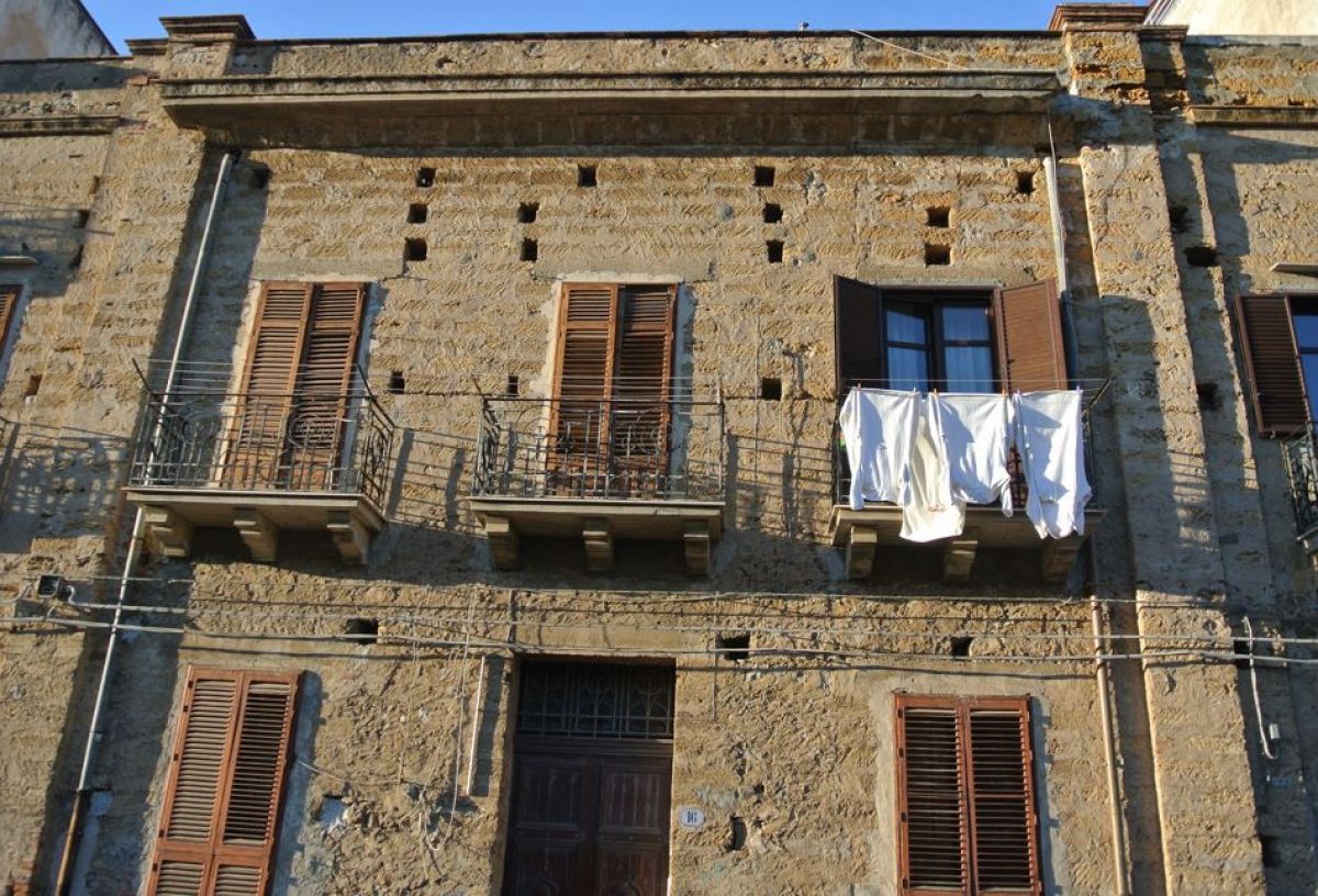 palermo pixabay.JPG